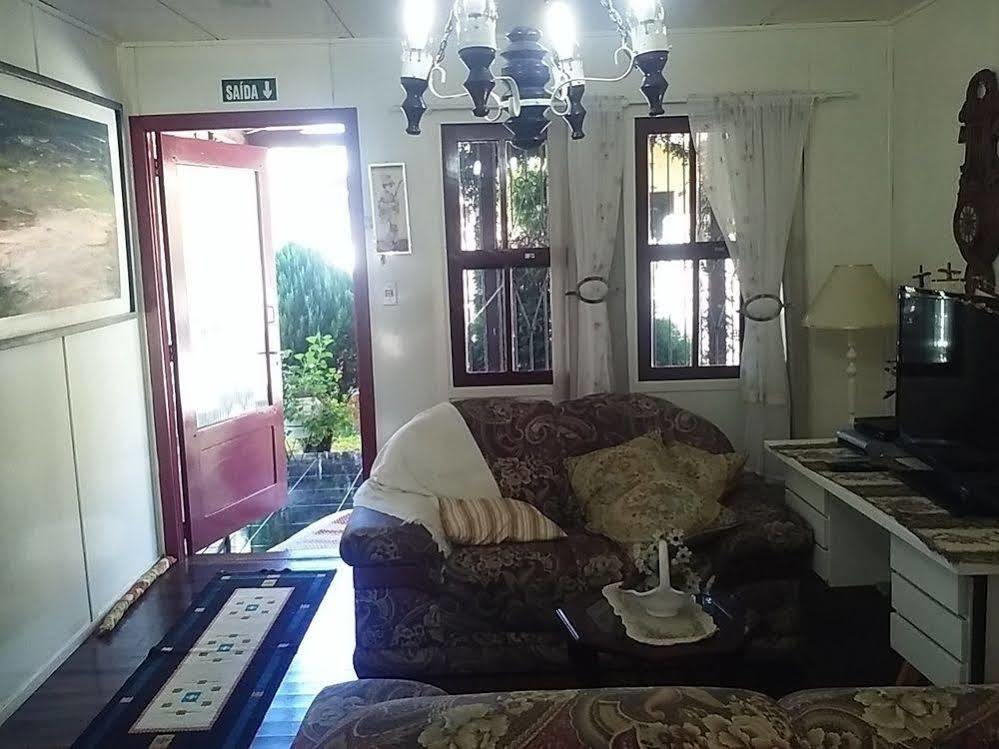 Pousada Hospedagem Rose'S Канела Экстерьер фото